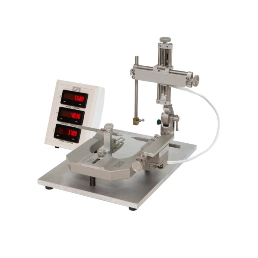 Model 940 Small Animal Stereotaxic Instrument with Digital Display Console